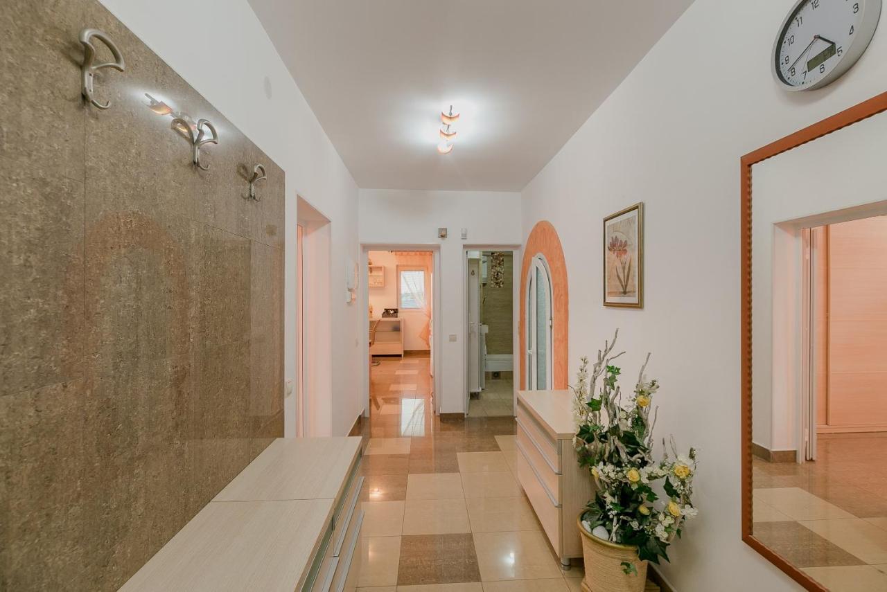 Palm Point Apartment Petrovac Dış mekan fotoğraf