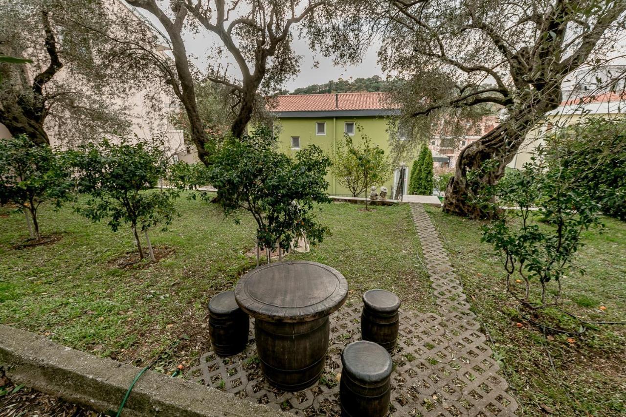Palm Point Apartment Petrovac Dış mekan fotoğraf